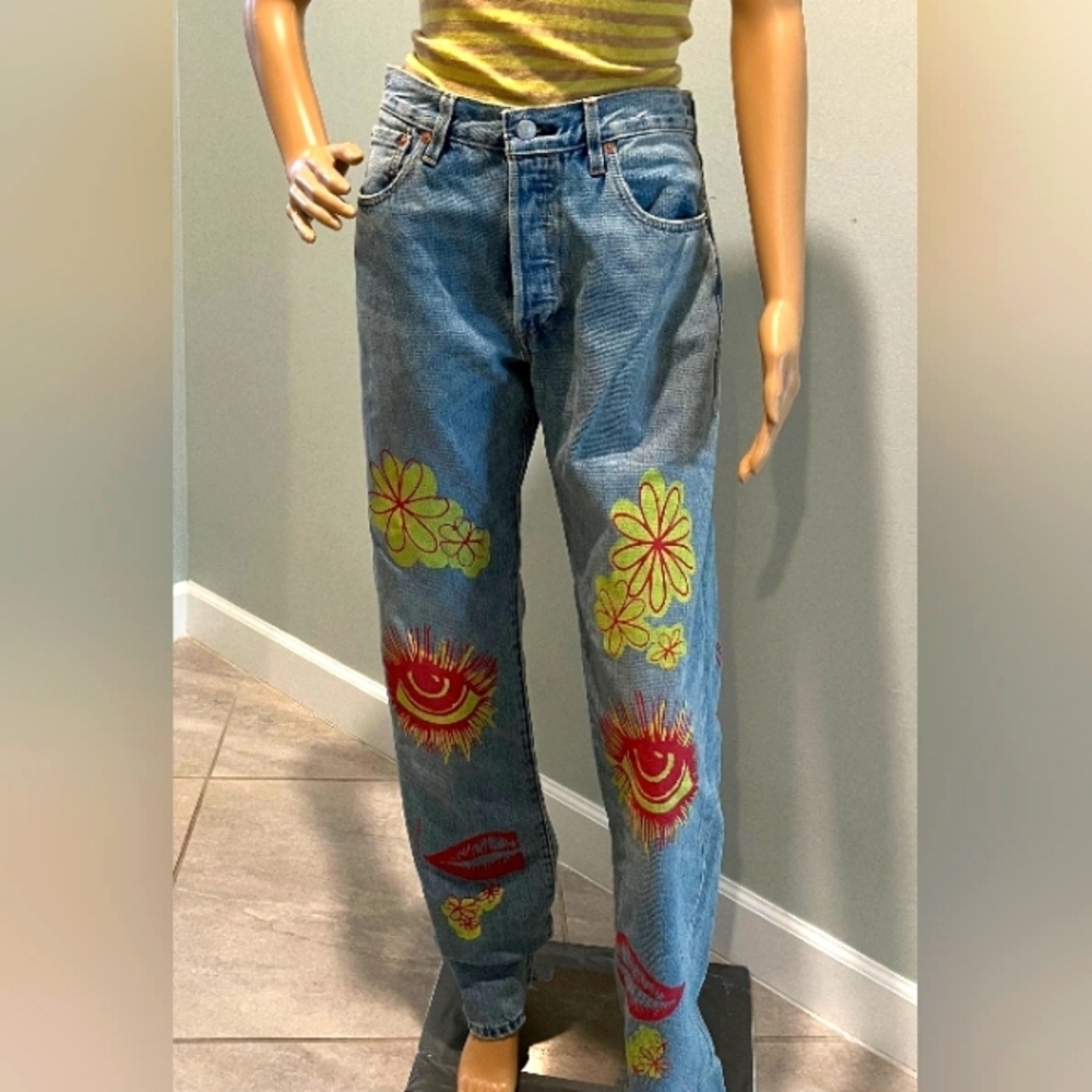 Levi's 501 Limited Edition Graphic‎ Light Wash Denim Jeans Size 32x36 NWT